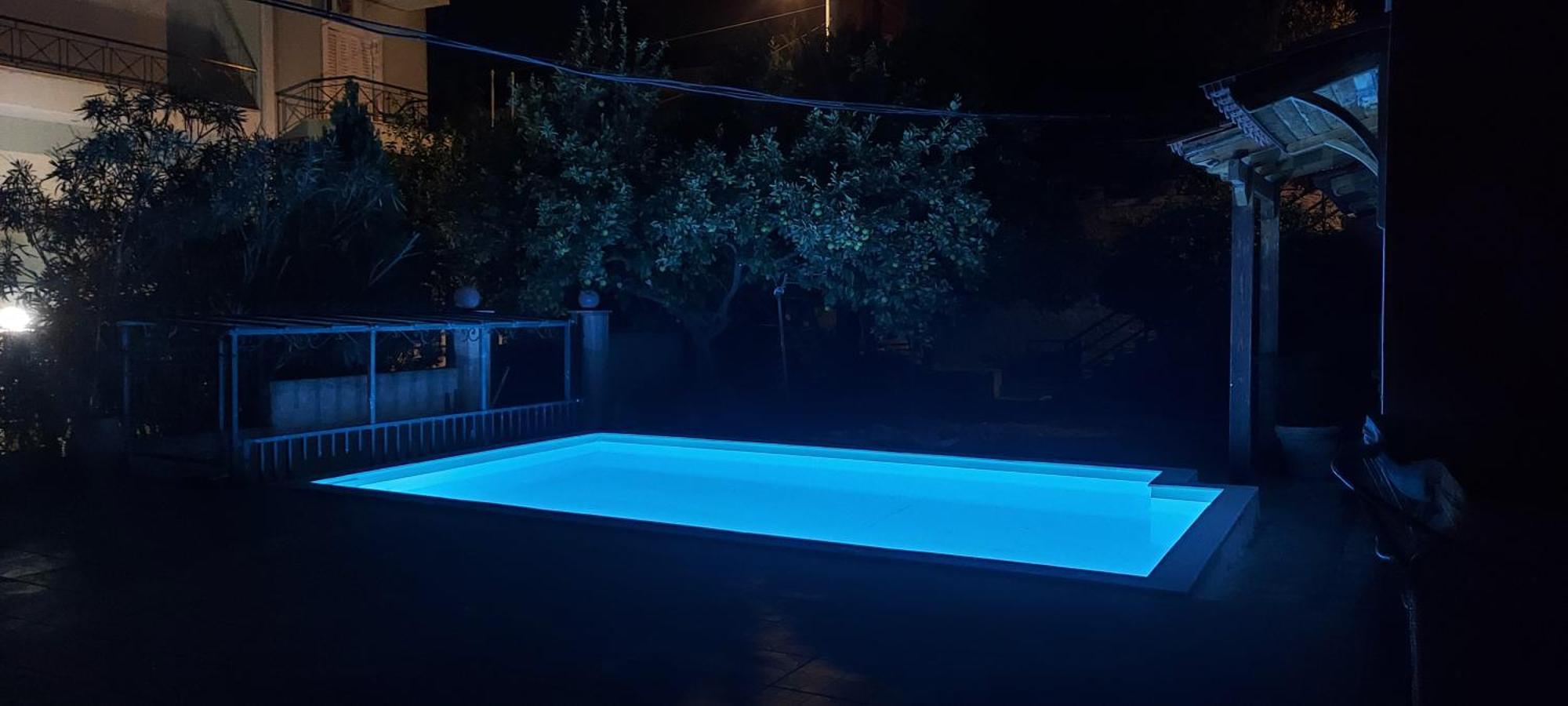 Airport Friendly House 1 Apartment Artemida  Bagian luar foto