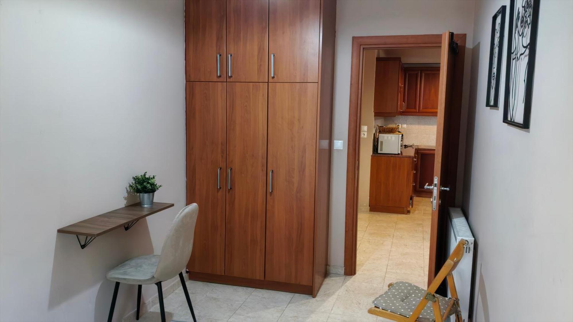 Airport Friendly House 1 Apartment Artemida  Bagian luar foto